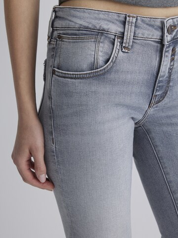 Mavi Flared Jeans 'Bella' in Grau