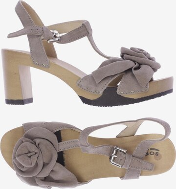 SOFTCLOX Sandals & High-Heeled Sandals in 38 in Grey: front
