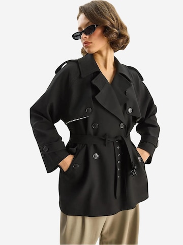 Bianco Lucci Tussenmantel in Zwart