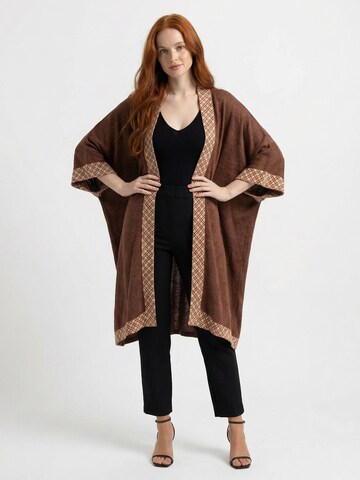 Kimono 'Ethereal Block' Shop Karey en rouge : devant