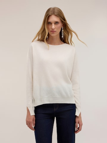 Pull-over MOTIVI en blanc