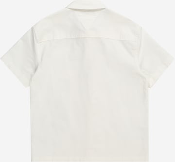 TOMMY HILFIGER Regular Fit Skjorte i hvit