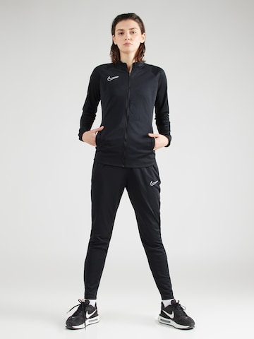 NIKE Trainingspak in Zwart: voorkant