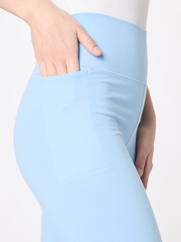 évasé Pantalon HOLLISTER en bleu