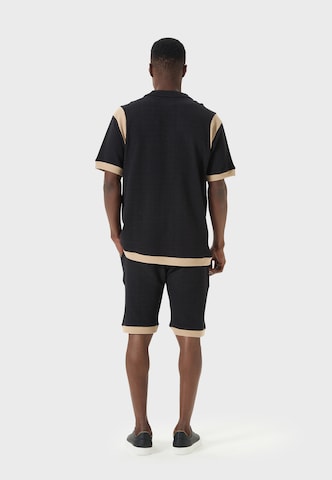 Tenue d'intérieur Tom Barron en noir : derrière