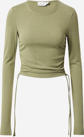 NA-KD Shirt 'Anika Teller' in Green: front