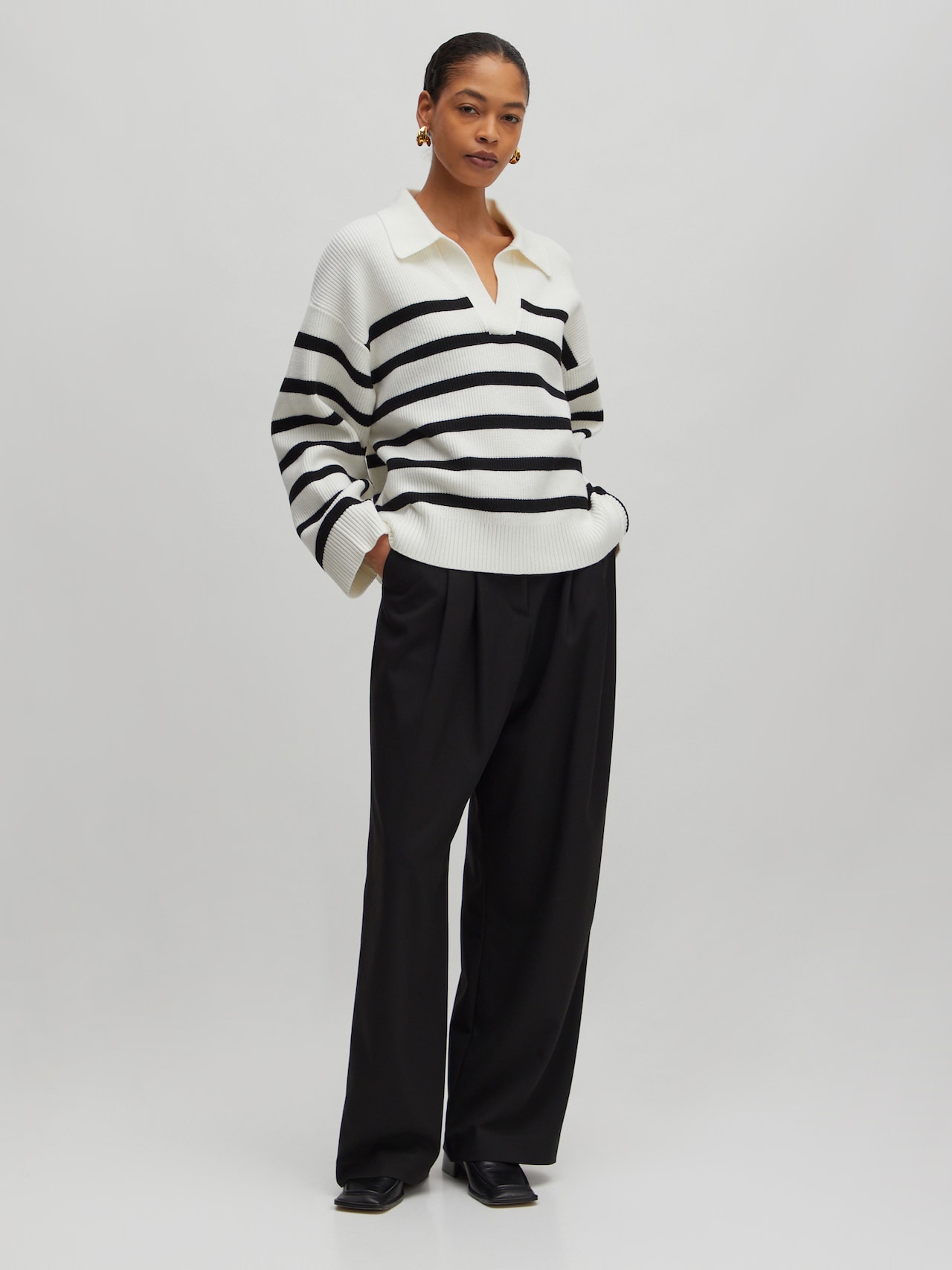 EDITED Produits Pull-over 'Taria' noir