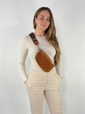 Marsupio 'ONDA medium' di lePelou in marrone