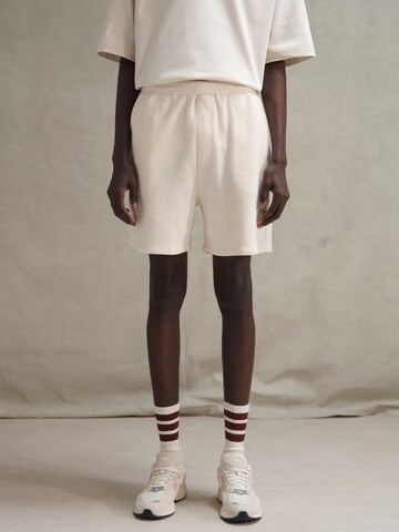 ABOJ ADEJ Loose fit Trousers 'Beylul' in White: front