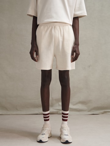ABOJ ADEJ Loose fit Pants 'Beylul' in White: front