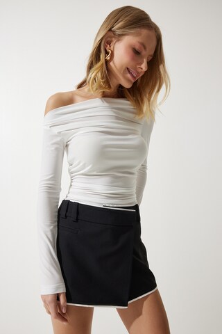 Happiness İstanbul Blouse in White: front