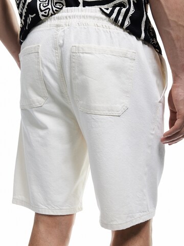Koton Regular Broek in Wit