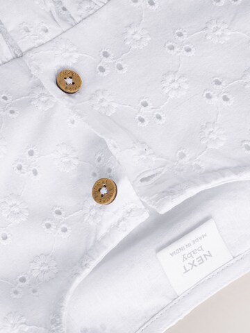 Robe Next en blanc