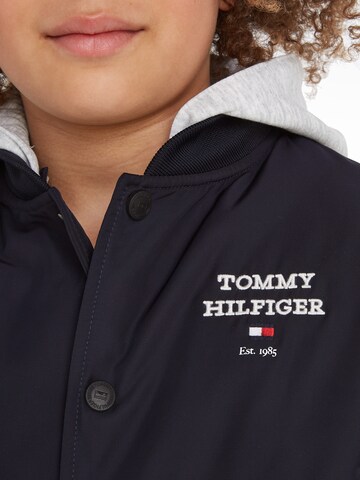 TOMMY HILFIGER Tussenjas in Blauw