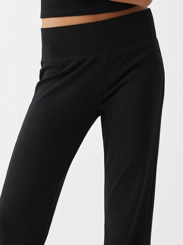 Bershka Flared Pants in Black