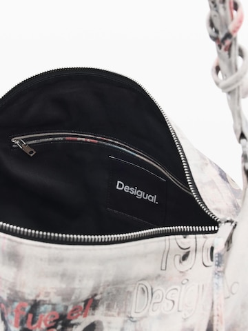 Desigual Schultertasche in Mischfarben
