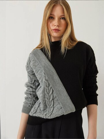 Bianco Lucci Sweater in Grey