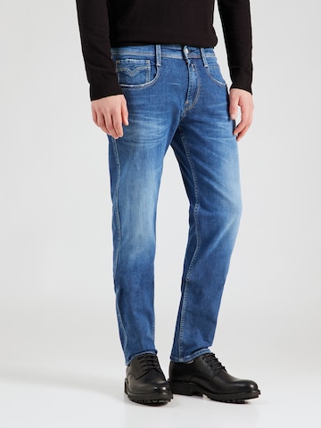 REPLAY Slimfit Jeans 'ANBASS' in Blauw: voorkant