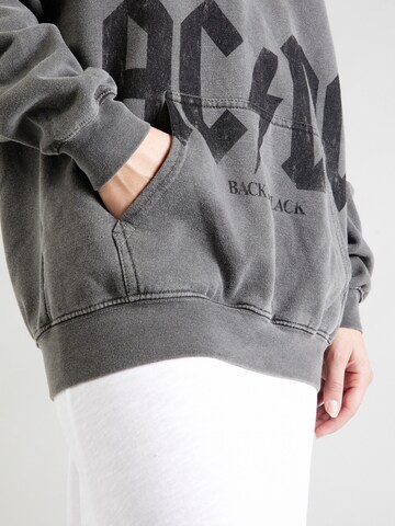 TOPSHOP Sweatshirt in Grau