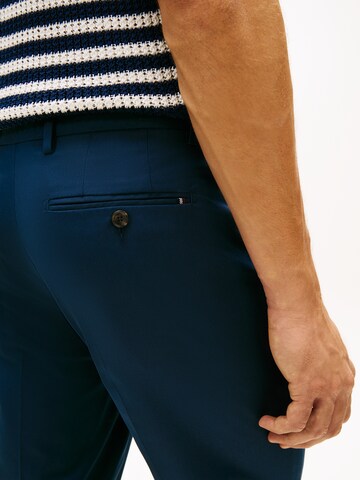 TOMMY HILFIGER - Regular Calças com vincos 'Denton' em azul