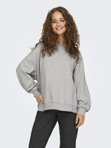 Felpa 'ZENNA' di ONLY in grigio: frontale