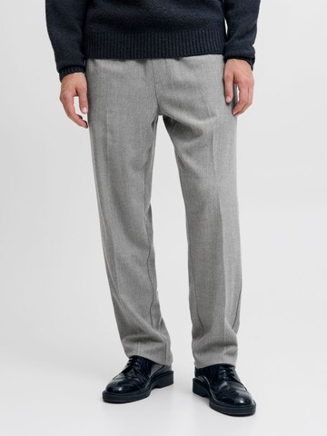 regular Pantaloni di JACK & JONES in grigio: frontale