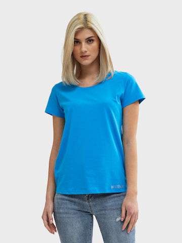Influencer - Camisa em azul: frente