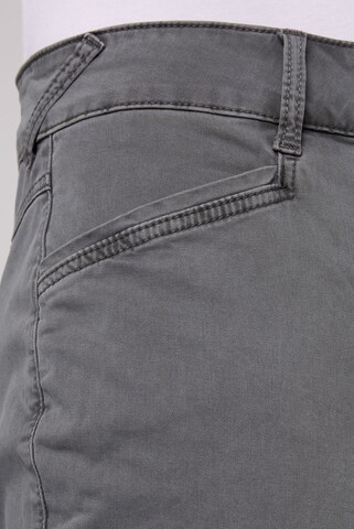 CAMP DAVID Regular Jeans in Grau