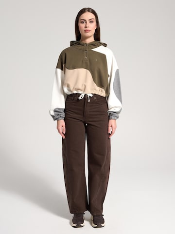 NOWIHT Sweatshirt 'Sonia' in Groen