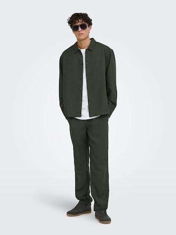 Fit confort Chemise business 'ONSHansi' Only & Sons en vert