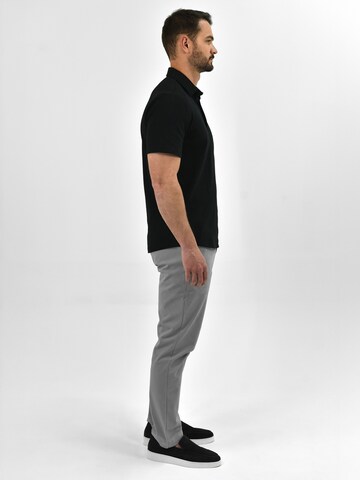 Vercate Shirt 'No. 20' in Schwarz
