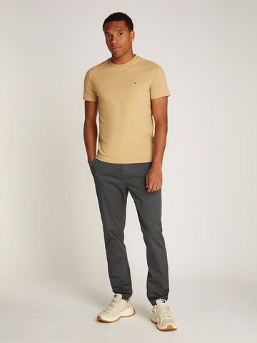 Tommy Jeans Tapered Hose 'AUSTIN' in Grau