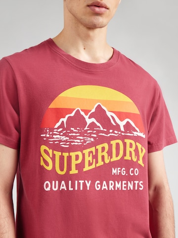 Maglietta 'Great Outdoors' di Superdry in rosso