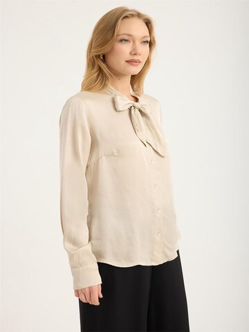 HOME STORE Blouse in Beige