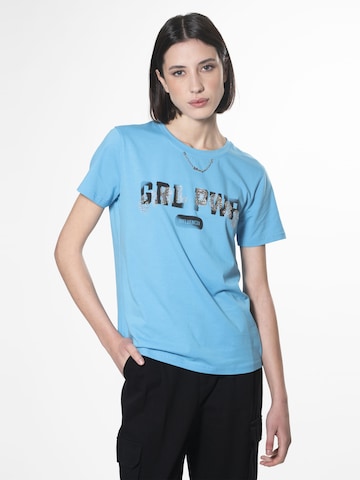 Influencer Shirt 'Girl Power ' in Blue: front