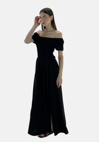 Elara Dress in Black