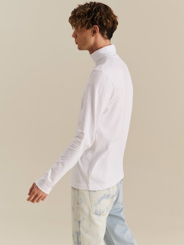 About You x Nils Kuesel Shirt 'Yasin' in White