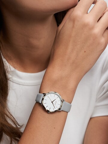 s.Oliver Analog watch in Grey