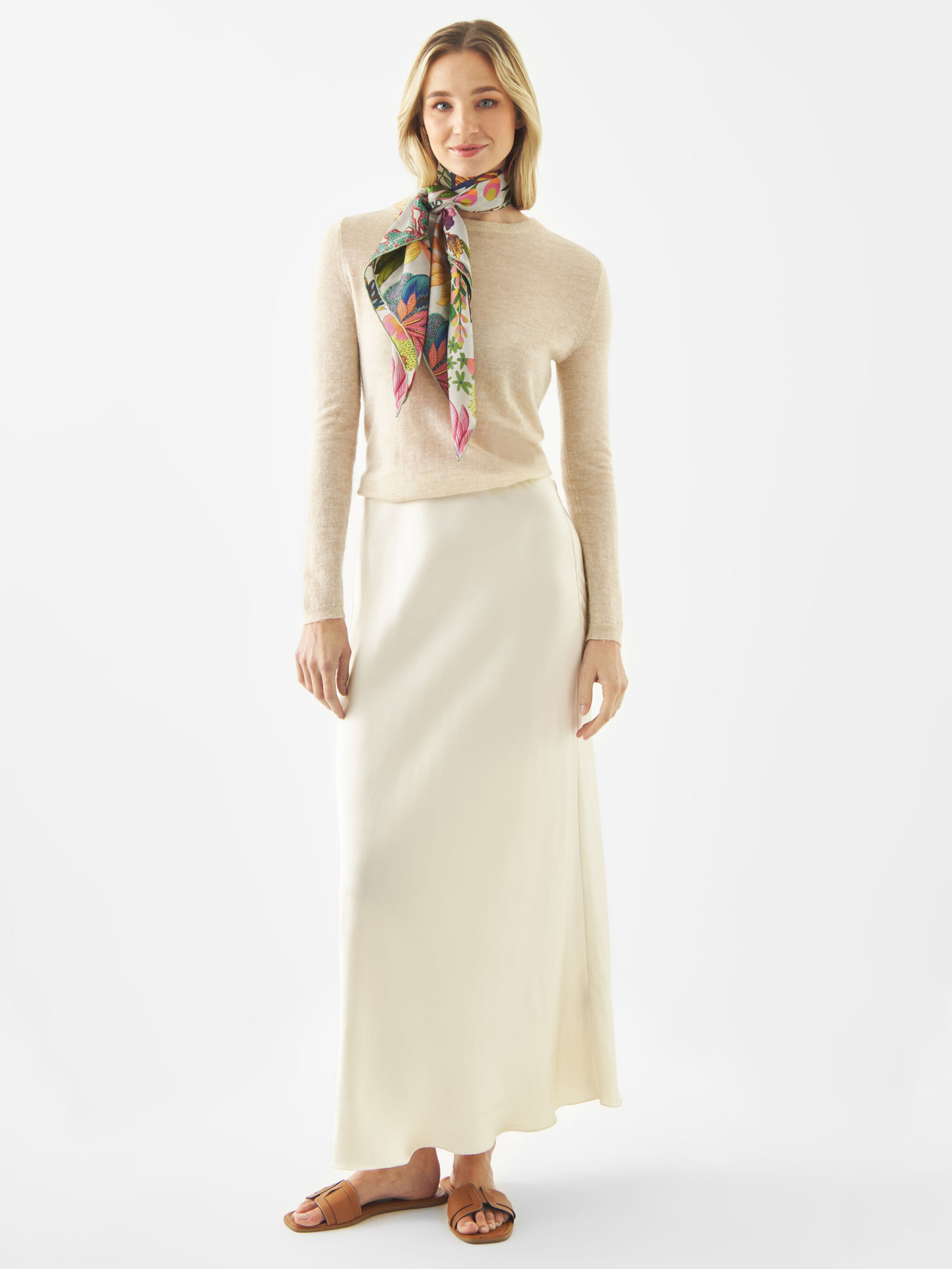 CODELLO Seidentuch mit Blumenmuster in Grün