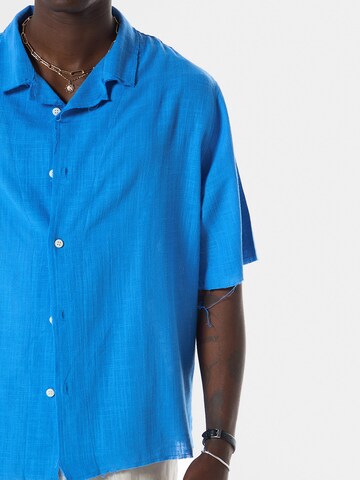 VAMOS CLO Comfort fit Button Up Shirt 'Irving' in Blue
