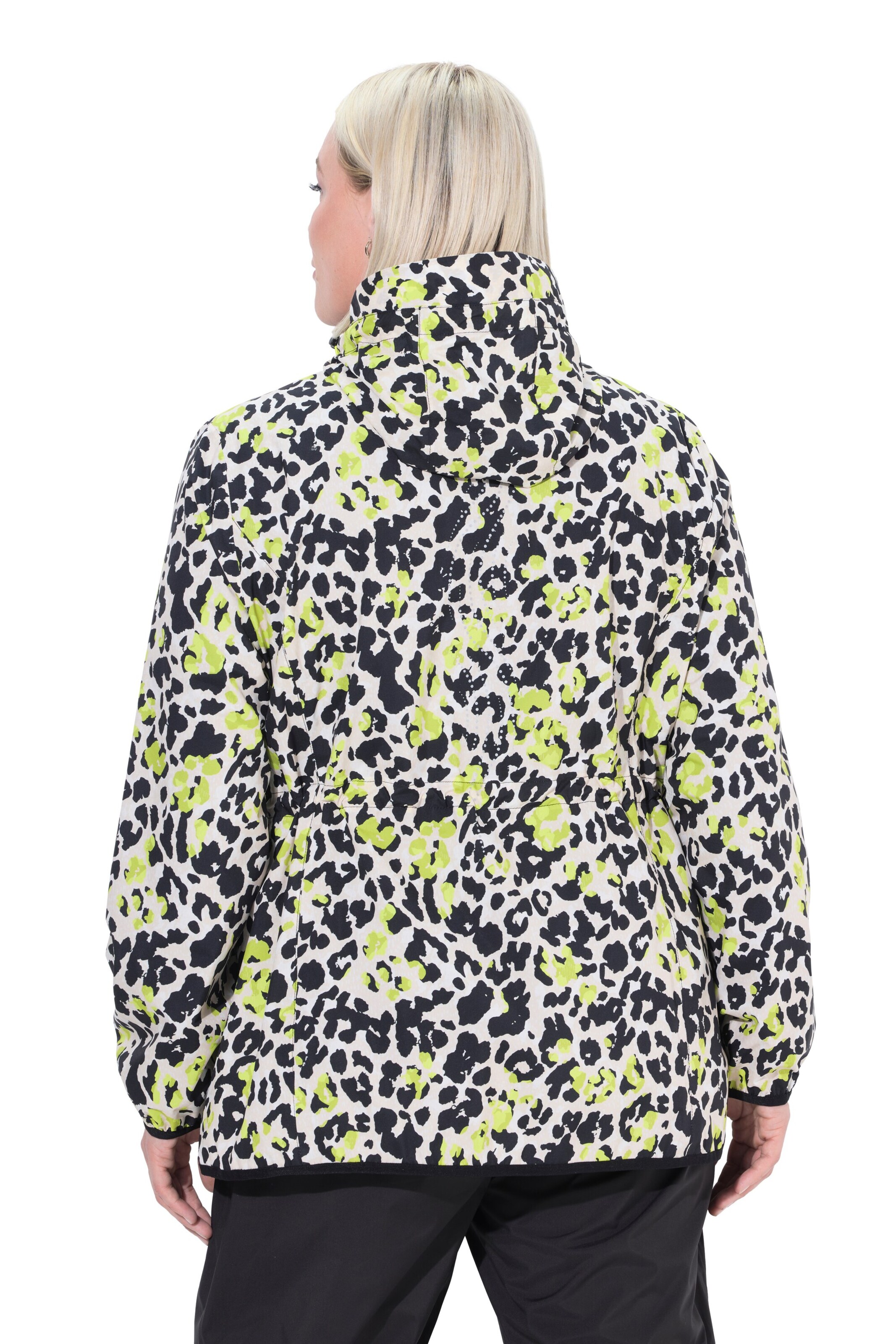 Ulla Popken Between-Season Jacket in Green