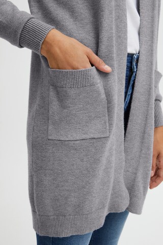 Oxmo Knit Cardigan in Grey