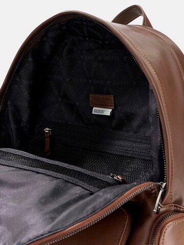 GUESS Rucksack 'Boston' in Braun