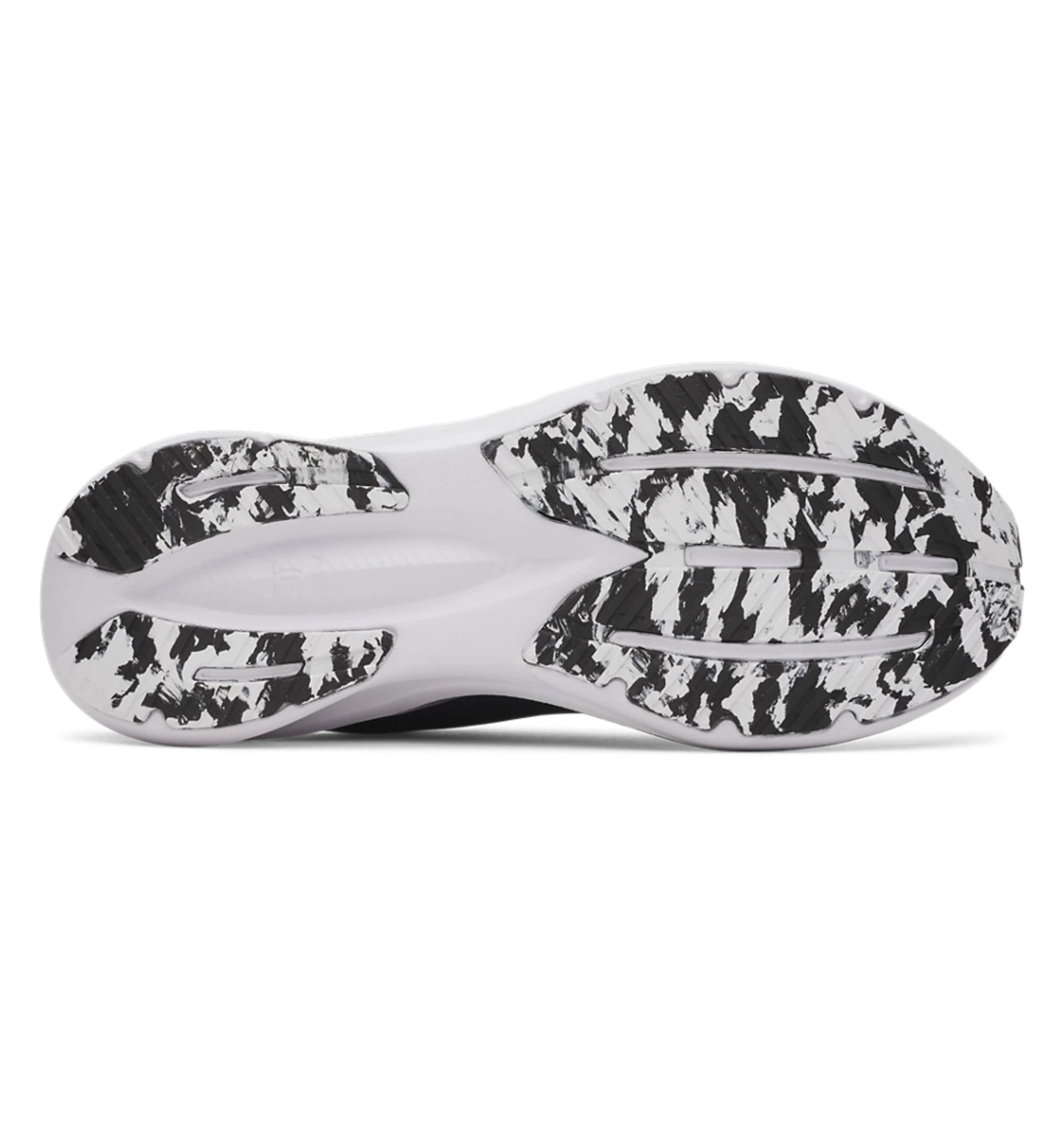 UNDER ARMOUR Running Shoes in Black