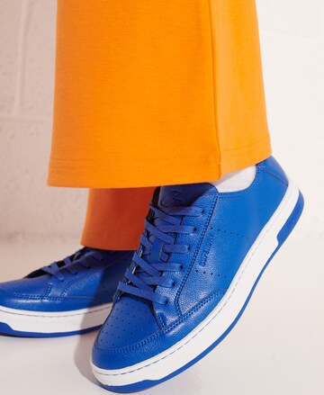Superdry Sneaker low in Blau: predná strana