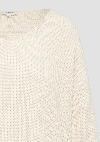 s.Oliver Trui in Beige