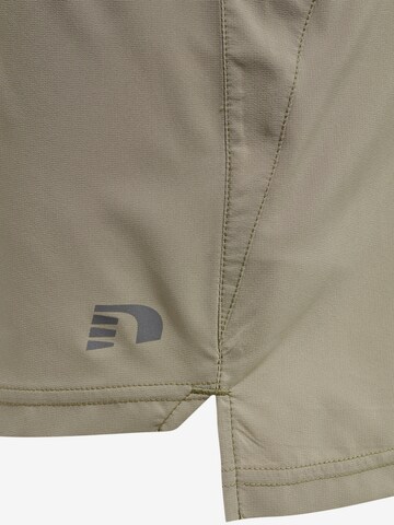 Newline Regular Shorts in Braun