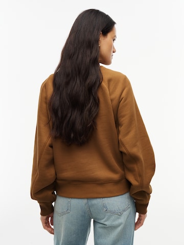 TOMMY HILFIGER Sweatshirt i brun