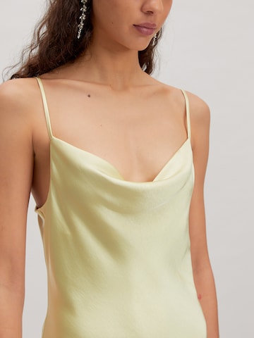 EDITED Kleid 'Jesie' in Gelb