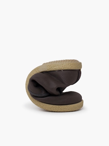 Pisamonas - Botas en gris